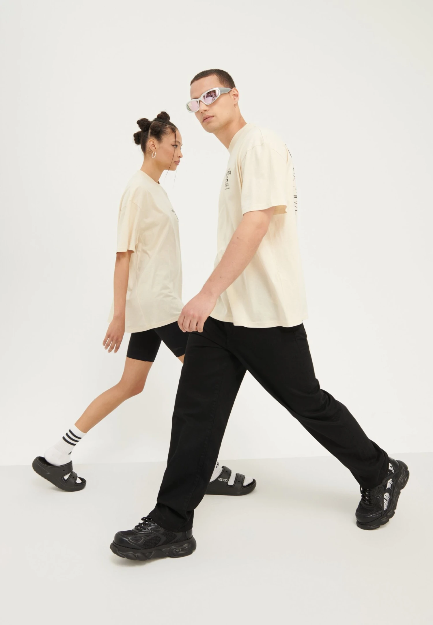 YOURTURN Unisex - T-Shirt Print - Mottled Light Brown - Image 2