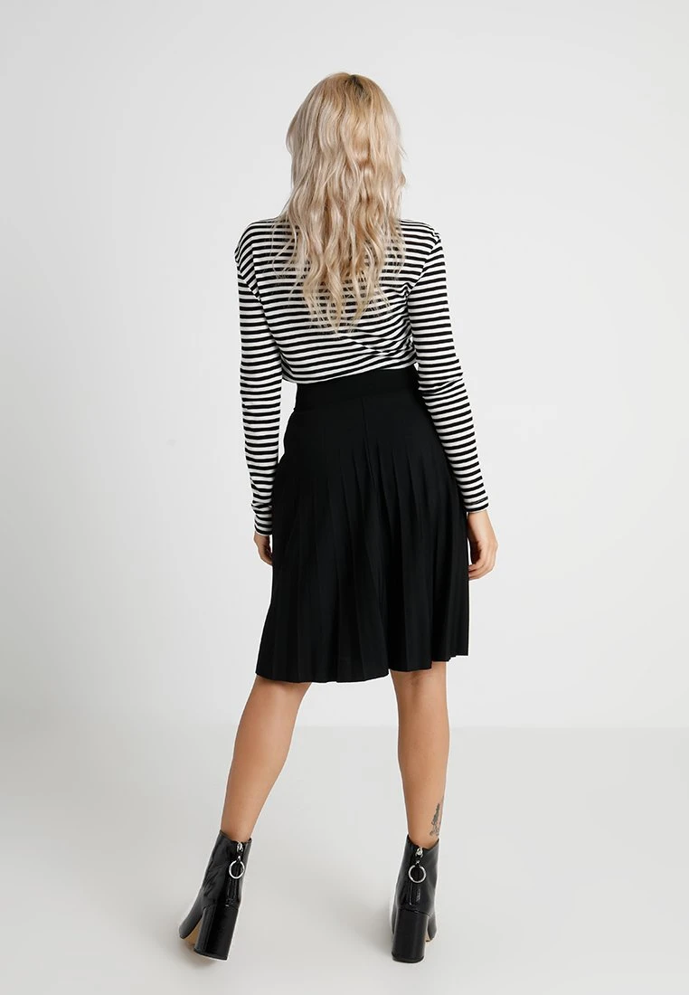A-Lijn Rok - Black - Image 3