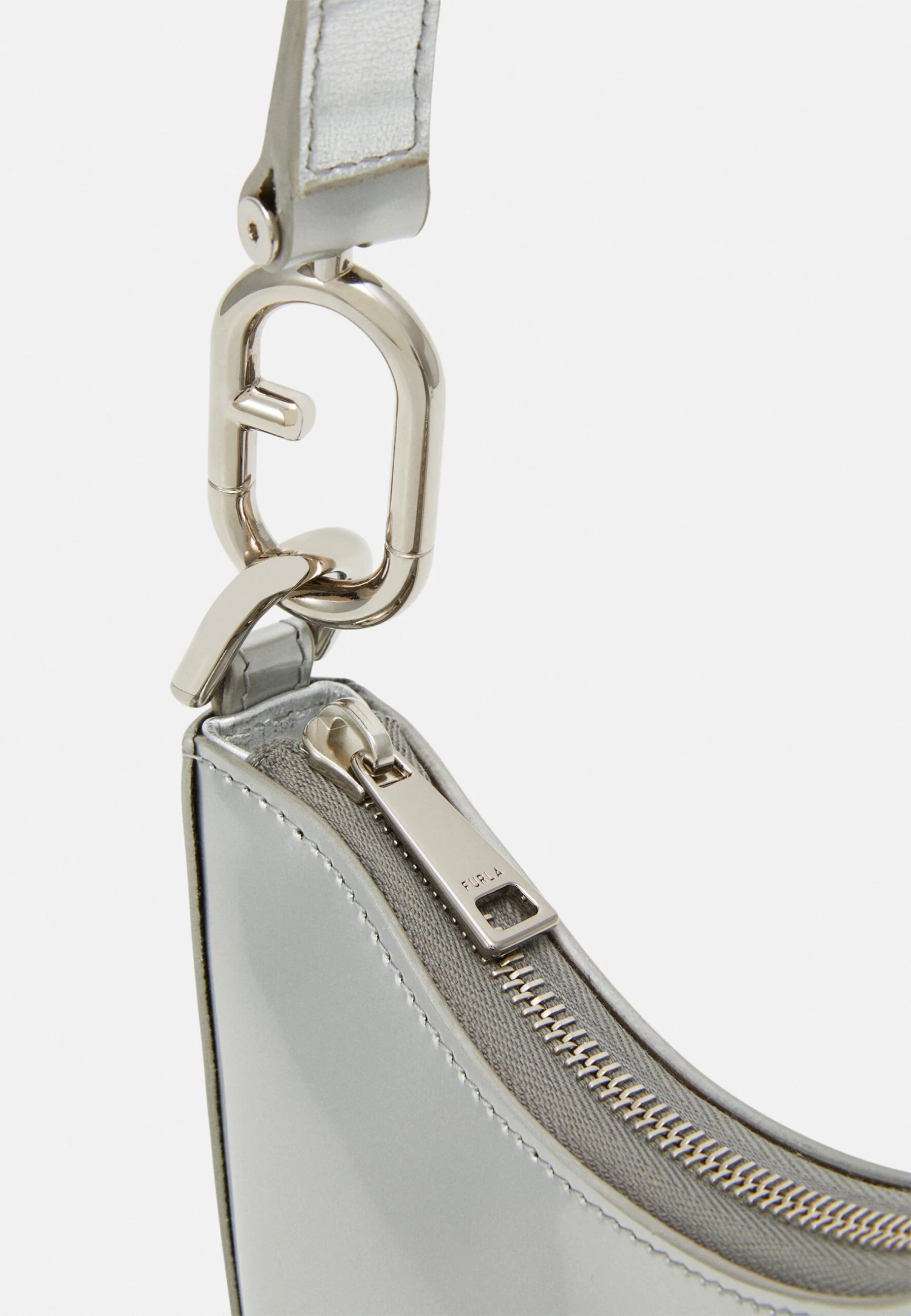 Furla Primavera Shoulder Bag - Handtas - Silver-Coloured - Image 6