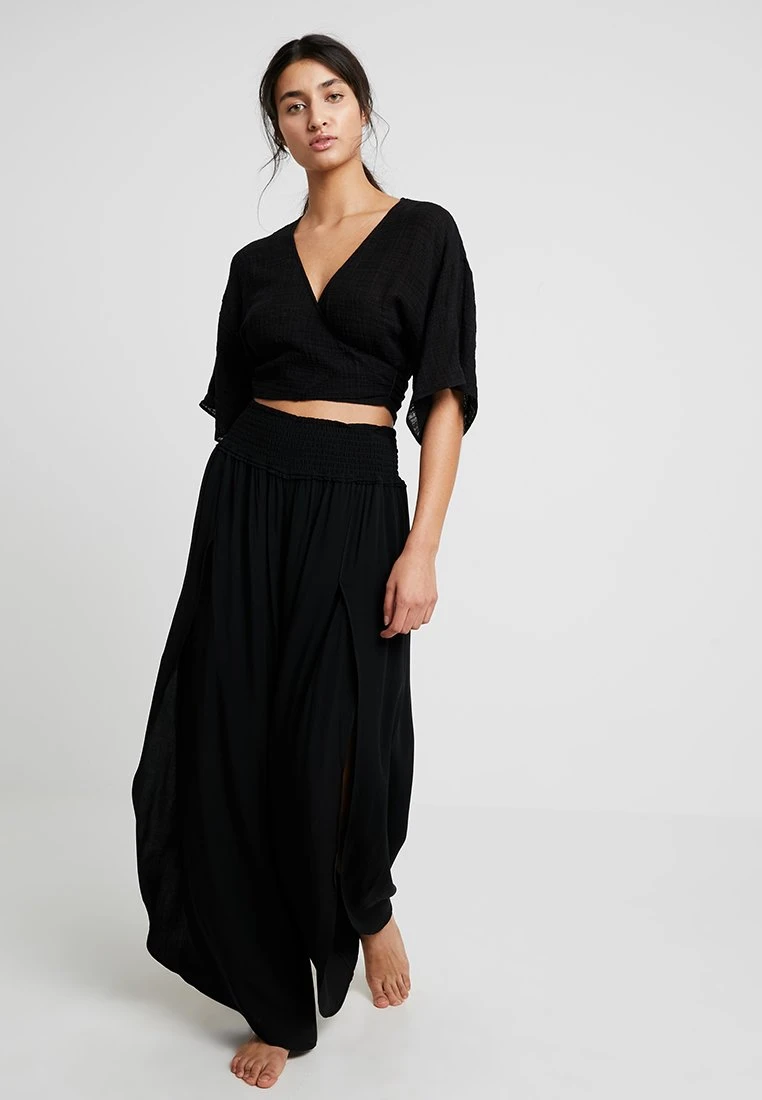 Seafolly Beach Basics Shirred Waist Wrap Pant - Strandaccessoire - Black - Image 2