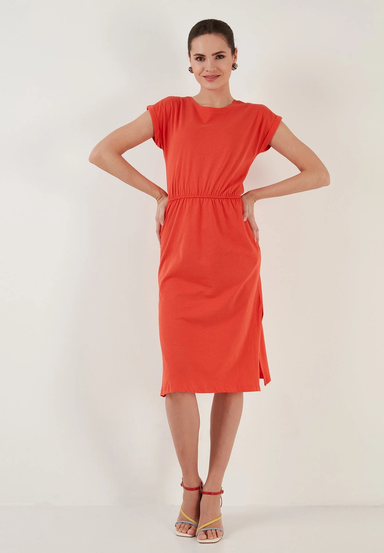 LELA Short Sleeve Midi - Jurk - Brick Red - Image 2