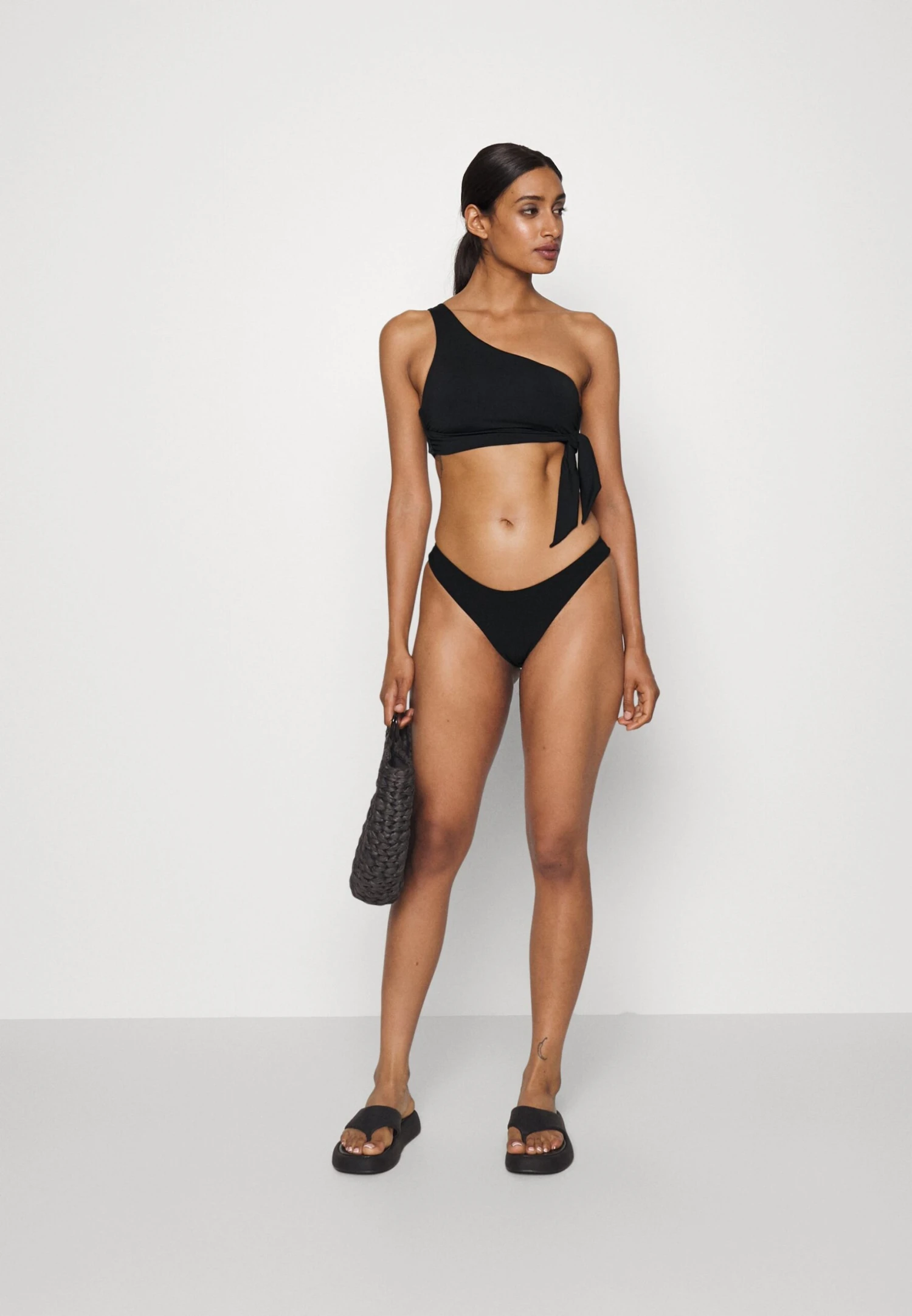Seafolly Collective One Shoulder- Bikinitop - Black - Image 2