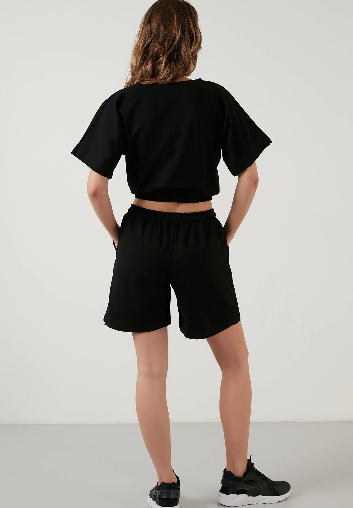 LELA Two Piece Set - Regular Fit - Shorts - Black - Image 3