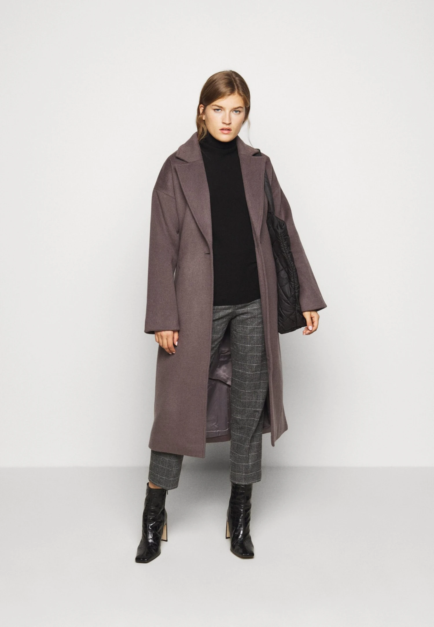 DRYKORN Liora - Trui - Schwarz - Image 2