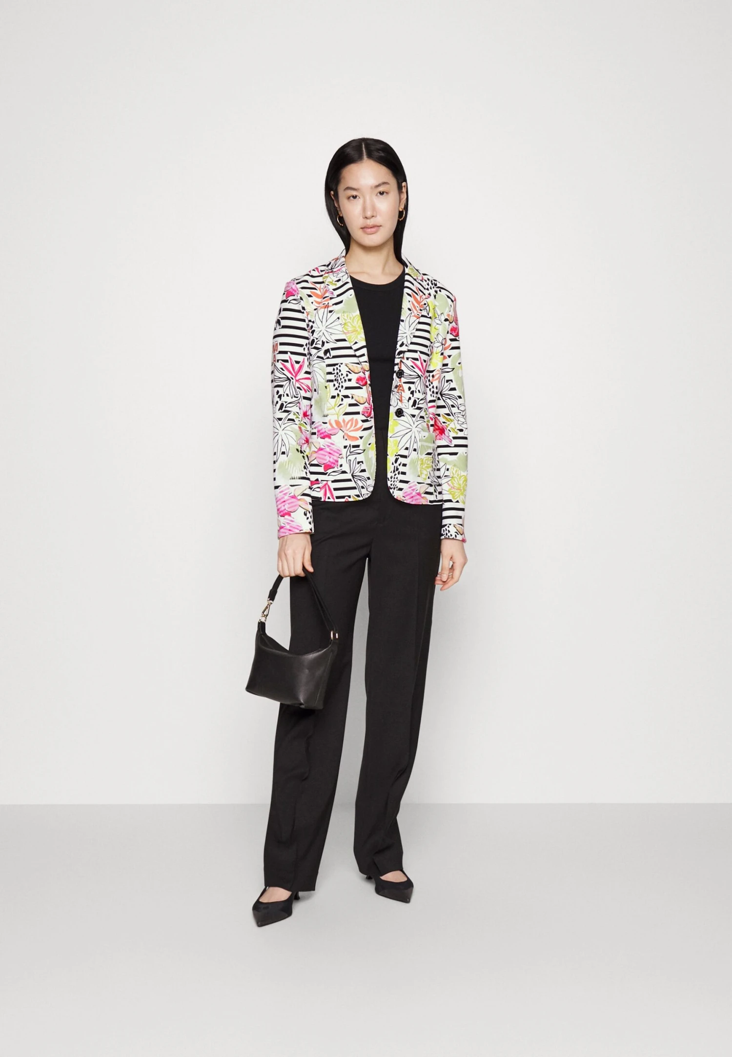 MARC CAIN Blazer - Light Limeade - Image 2